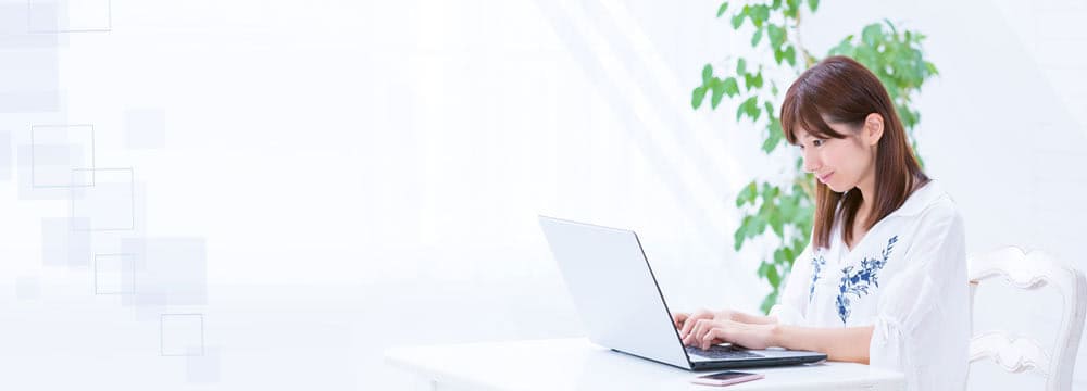 �Ӓ����������������߂̉ԉ������j���ɍ��؂ō��i���̉Ԃ��v���[���g